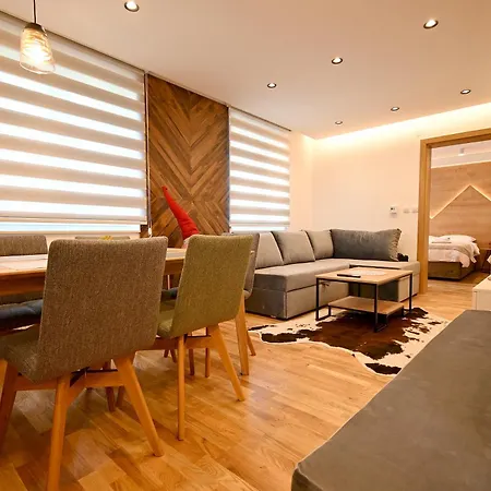 Grand Lucic Apartment